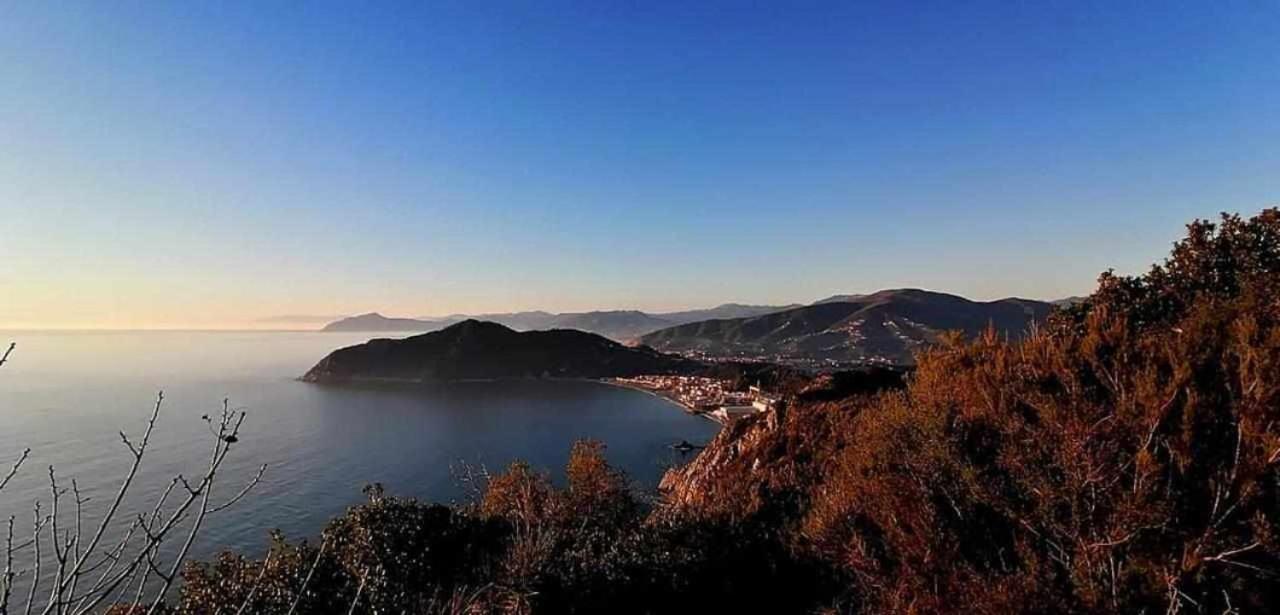 Maremosso Apartments Sestri Levante Ngoại thất bức ảnh
